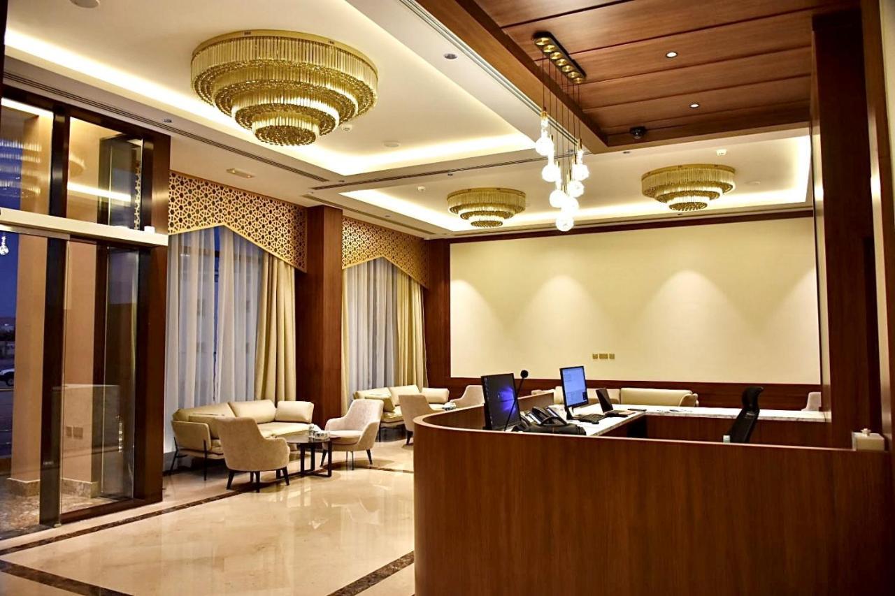 Royal Vista Hotel ‘Ibrī Εξωτερικό φωτογραφία