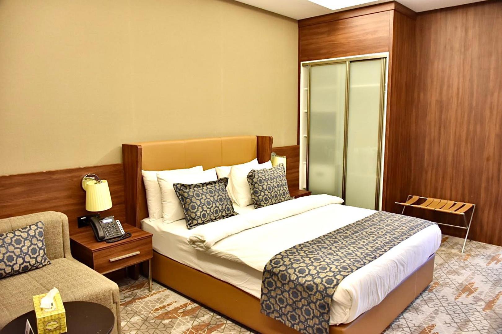 Royal Vista Hotel ‘Ibrī Εξωτερικό φωτογραφία